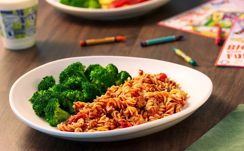 Olive Garden Kids Rotini with Meat Sauce